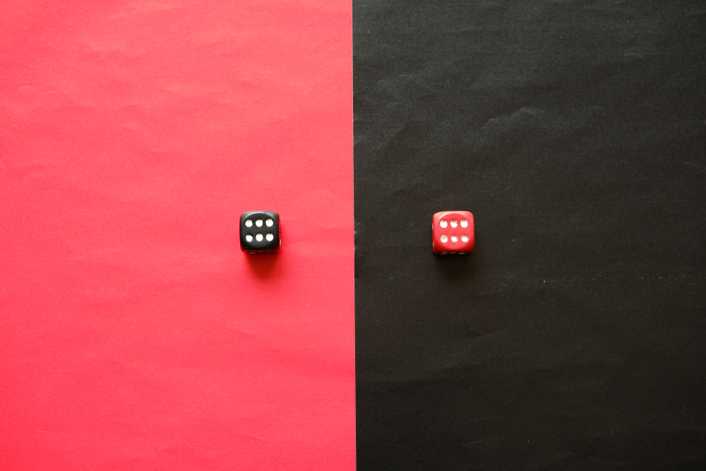 Massive Network of Hundreds of Fake Websites Distributing Raccoon and Vidar Stealers