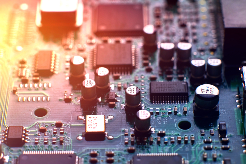 Blacksmith Attack Bypasses Existing DDR4 Memory Defenses