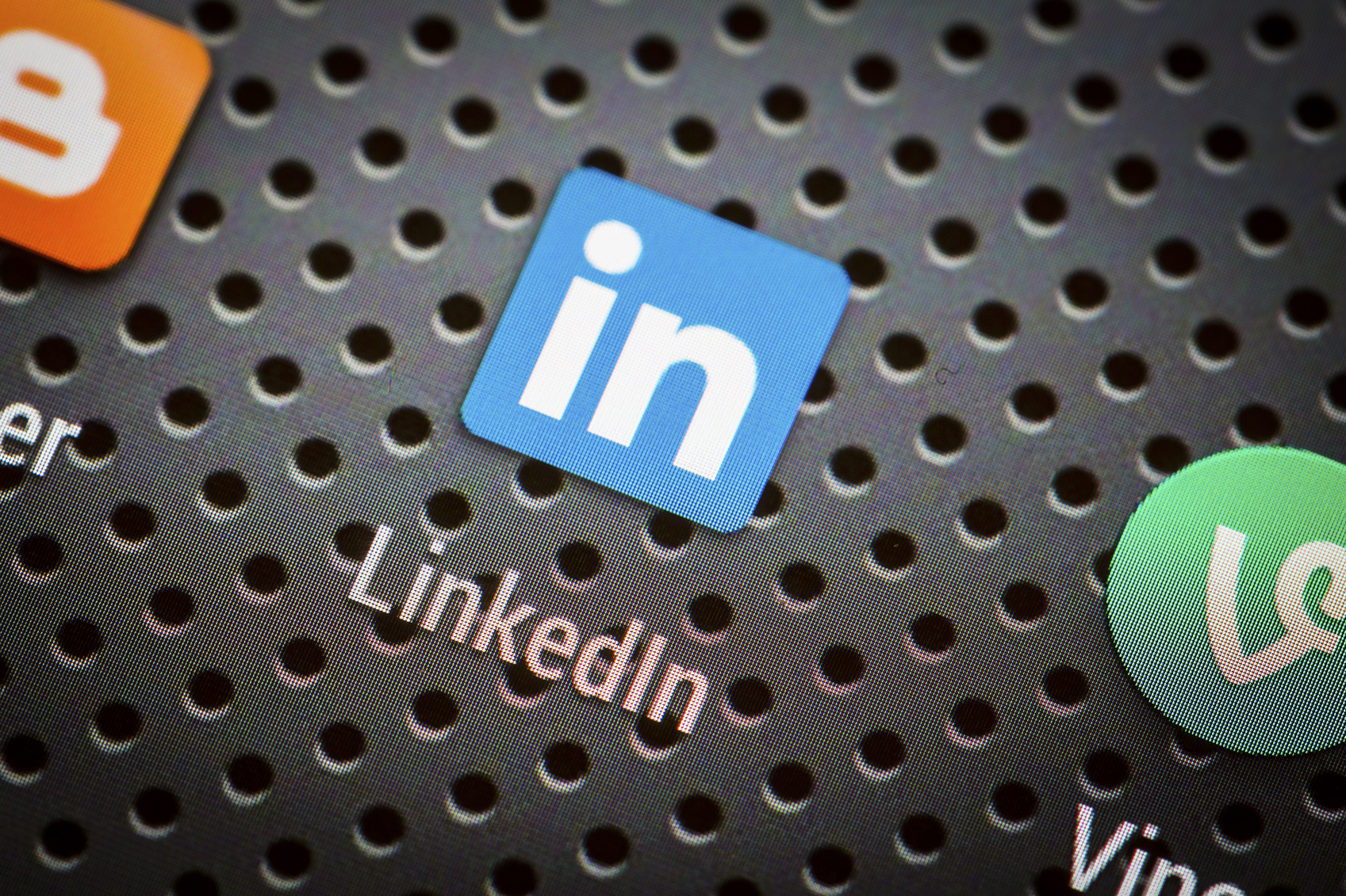 Crypto Scammers Turn to LinkedIn to Target Victims
